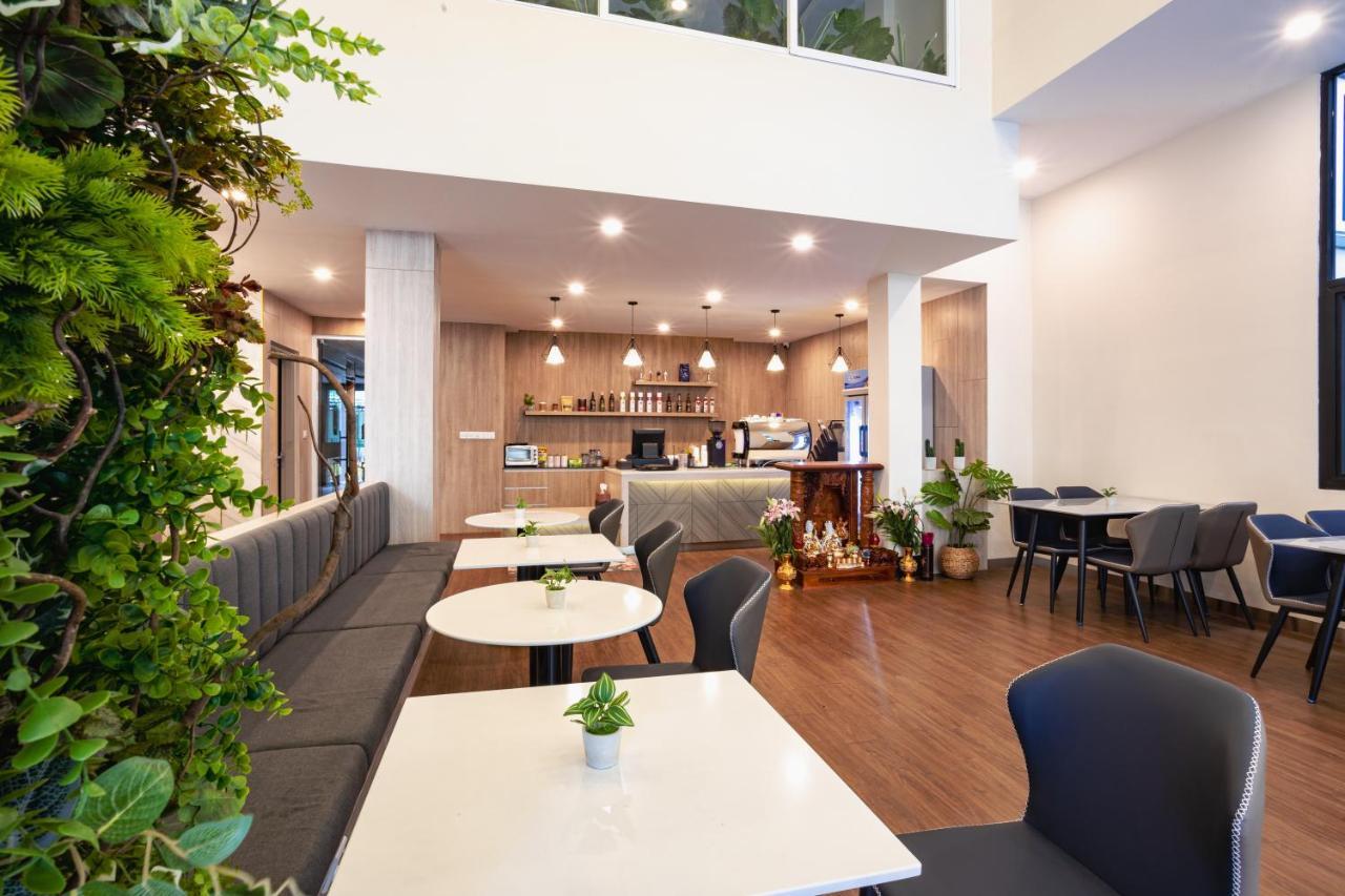 Joli Hotel Phnom Penh Eksteriør billede