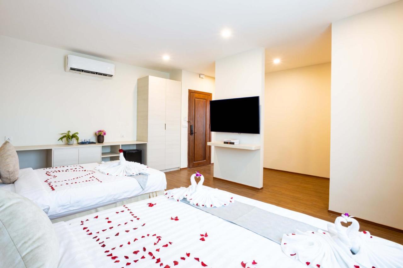 Joli Hotel Phnom Penh Eksteriør billede