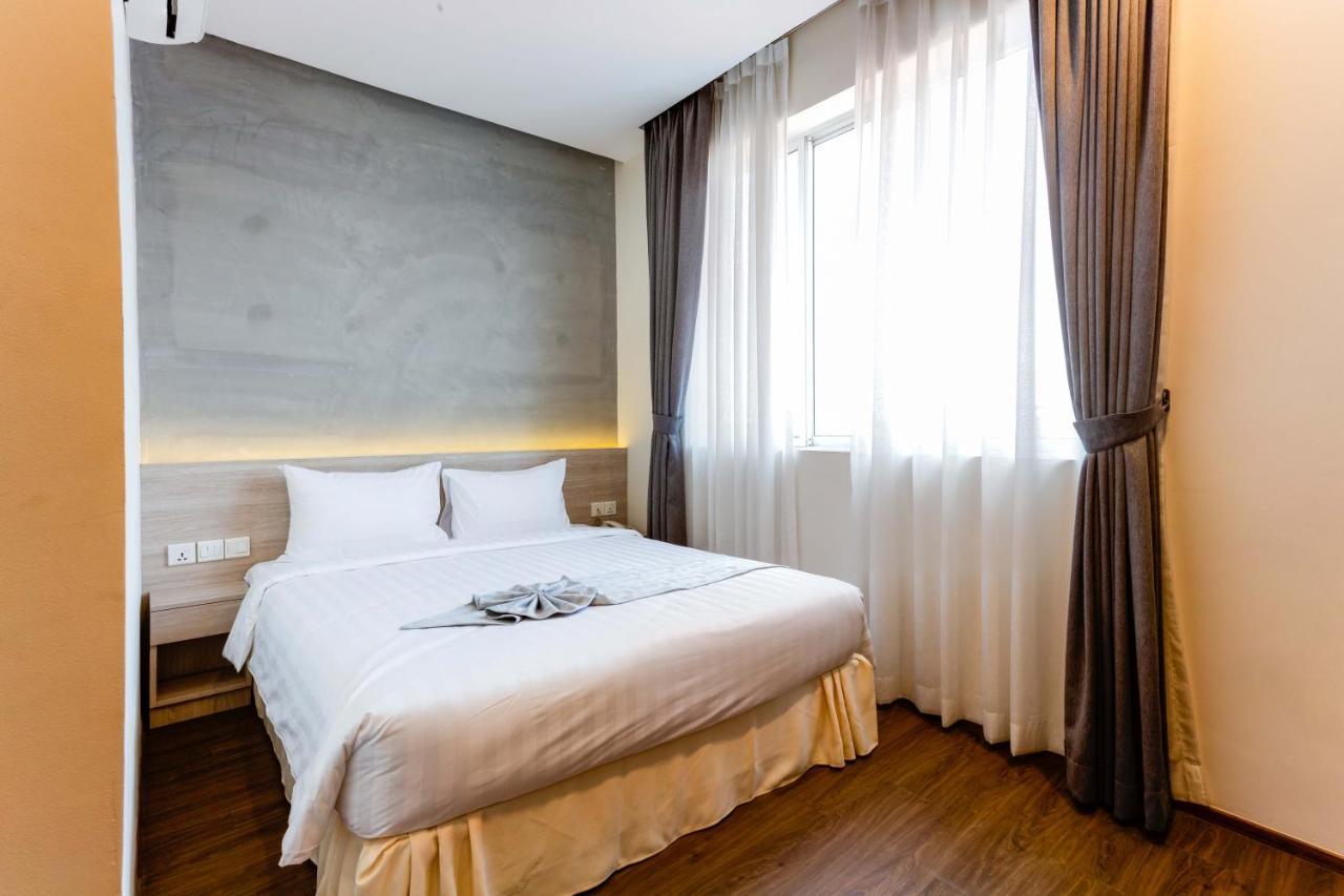 Joli Hotel Phnom Penh Eksteriør billede